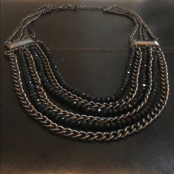 🛼Vintage Metal & Black Beaded Strand Necklace - Picture 7 of 7